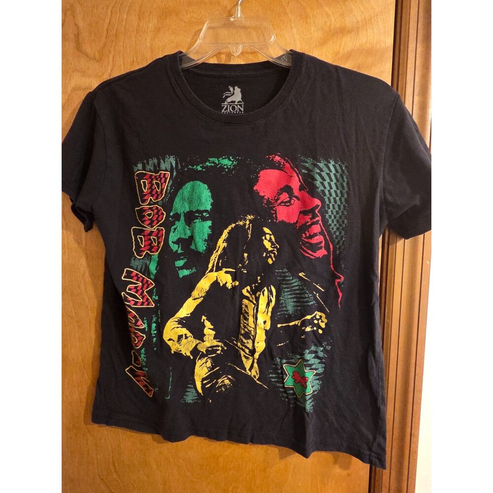 Zion Rootswear Bob Marley Black Graphic T-Shirt – Men's Size Medium